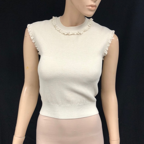 CHANEL Tops - SOLD Chanel cotton cream sleeveless top size 34 Xs